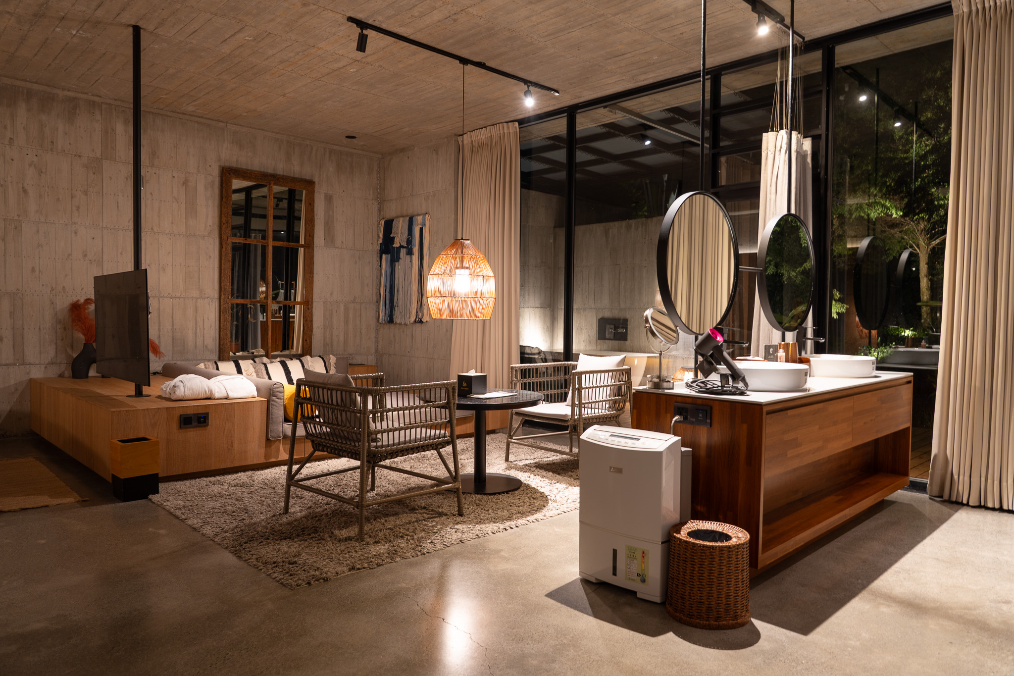 日月潭遊獵行腳-雨林屋