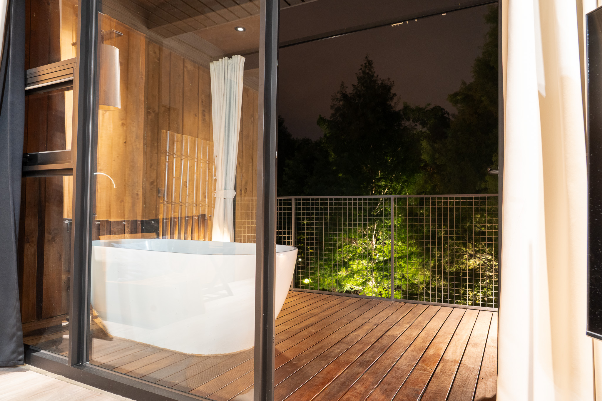 日月潭遊獵行腳-榮獲國際大獎-狩獵屋